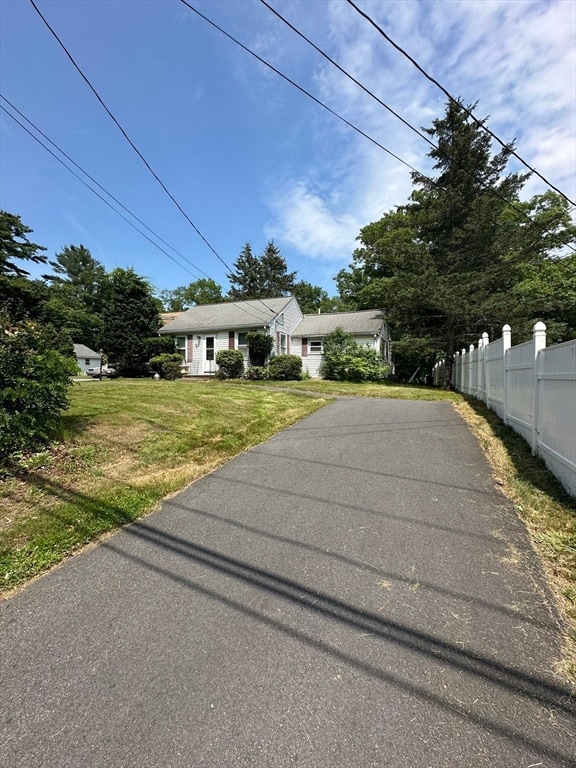 745 Monponsett St, Hanson, MA 02341 - photo 2