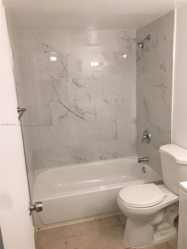 631 E 53rd St, Hialeah, FL 33013 - photo 3