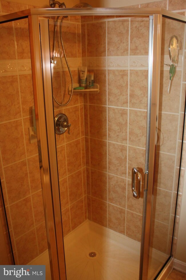 3224 Odonnell St, Baltimore, MD 21224 - photo 7