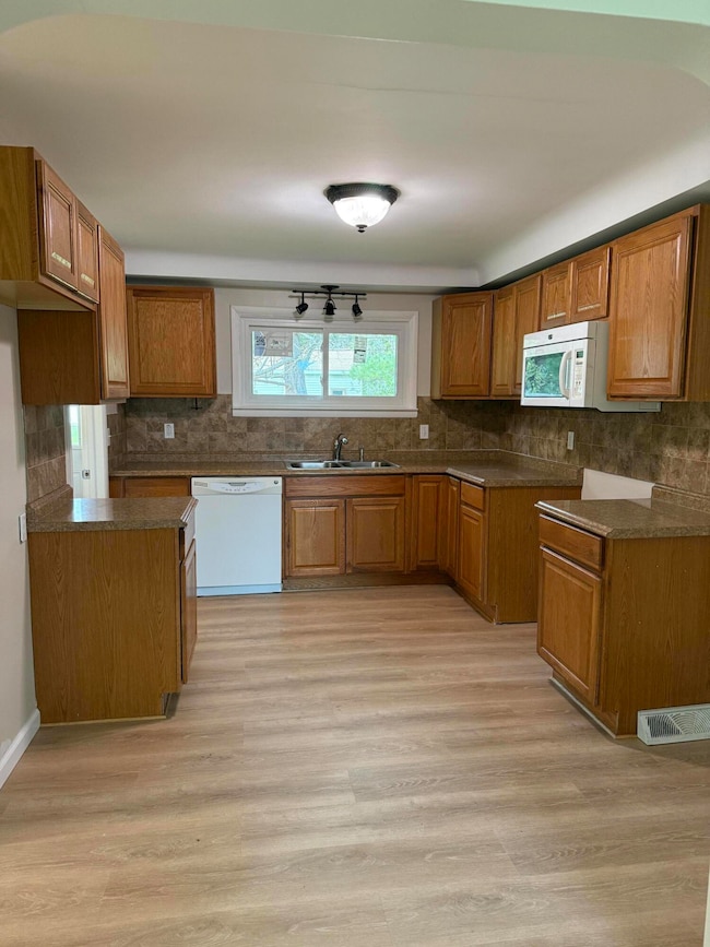 2904 Connon St, Alpena, MI 49707 - photo 7