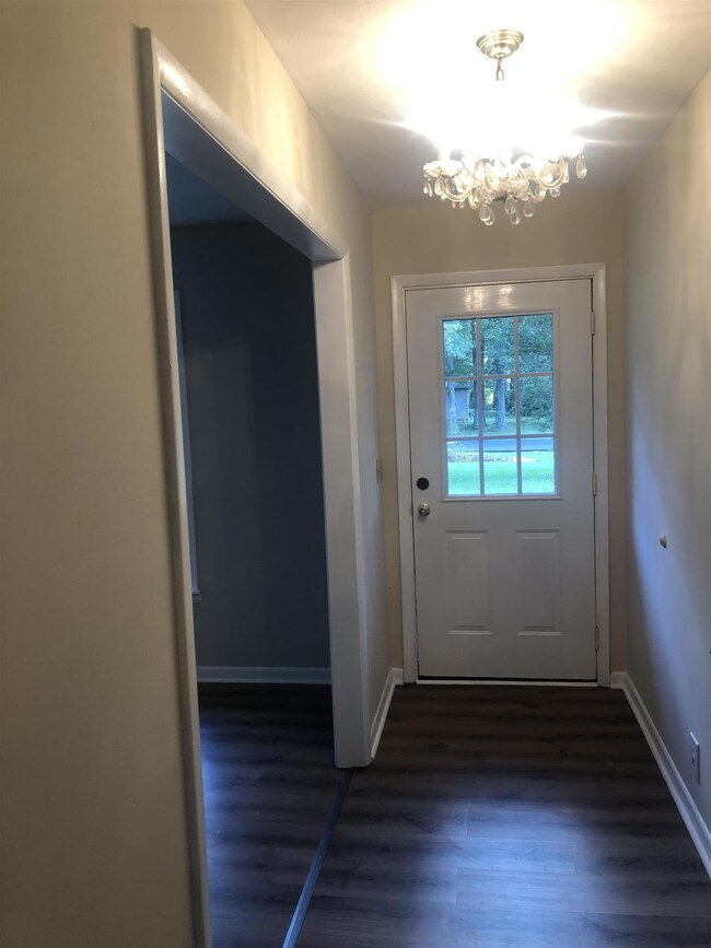 903 Shady Ln, Manchester, TN 37355 - photo 2