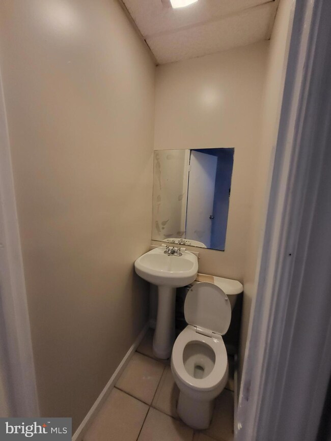 2532 Washington Blvd, Baltimore, MD 21230 - photo 3