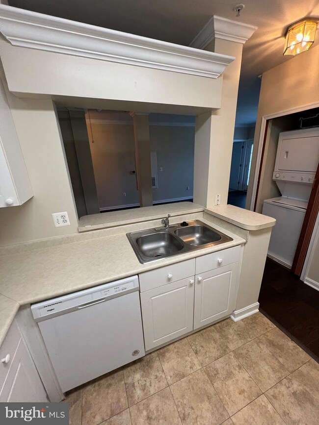 4561 Strutfield Ln unit 3309, Alexandria, VA 22311 - photo 5