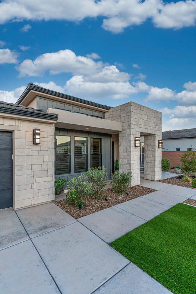 2032 S 3040 E, Saint George, UT 84790 - photo 4