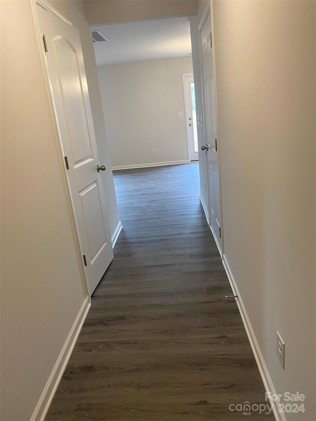 1225 Dodd St, Shelby, NC 28152 - photo 3