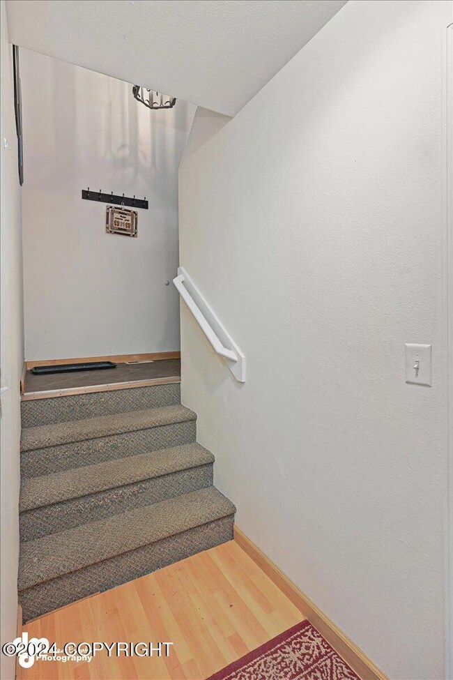 25-Basement Stairs-Garage Entry_SLS_-003