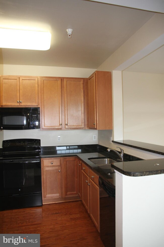 6161 Willow Place unit 302, Bealeton, VA 22712 - photo 5