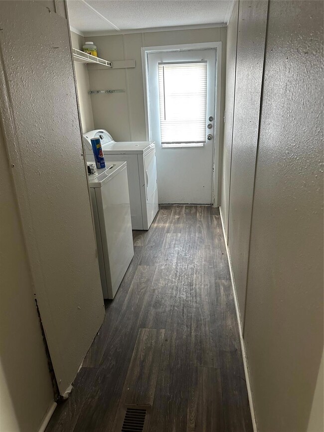 1601 E Fm 1417 unit 204, Sherman, TX 75090 - photo 7