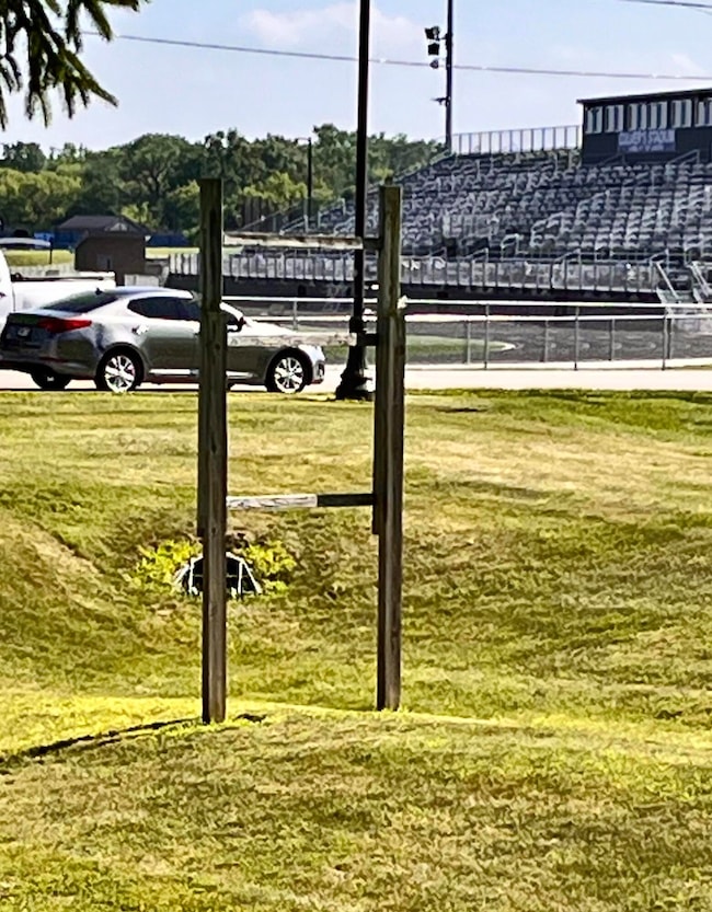 108 E Oak Crest Dr unit 110, Wales, WI 53183 - photo 5