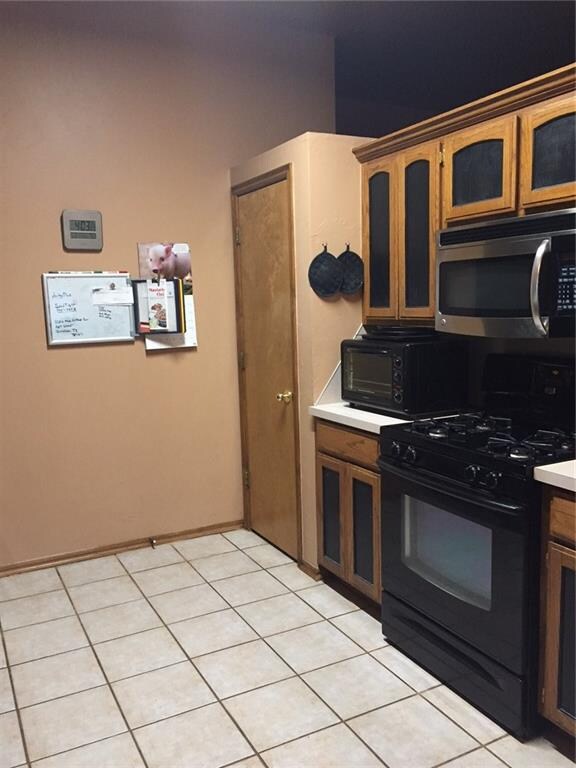 605 Nathan Ln, Moore, OK 73160 - photo 3