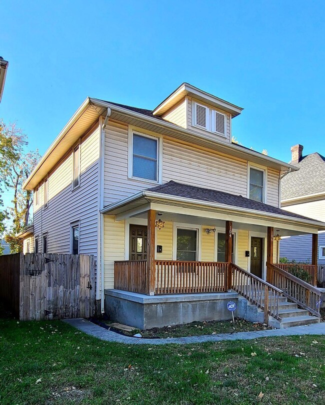 106 Harrison St, Middletown, OH 45042 - photo 2