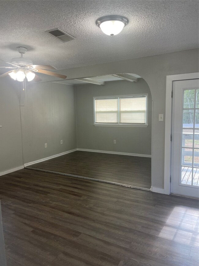 19278 County Road 927a, Alvin, TX 77511 - photo 4