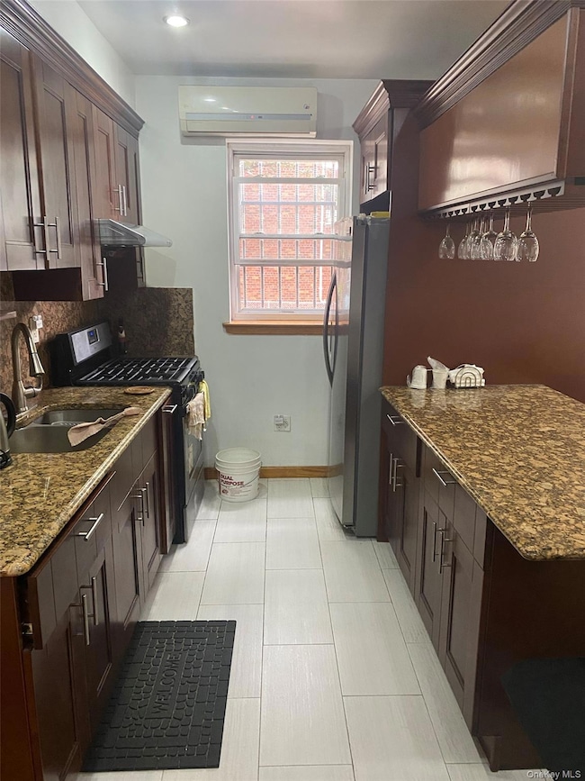 48-19 67th St unit 2FL, Flushing, NY 11377 - photo 6