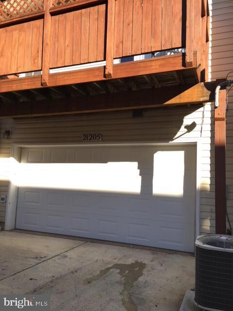 21205 Delevan Way, Germantown, MD 20876 - photo 2