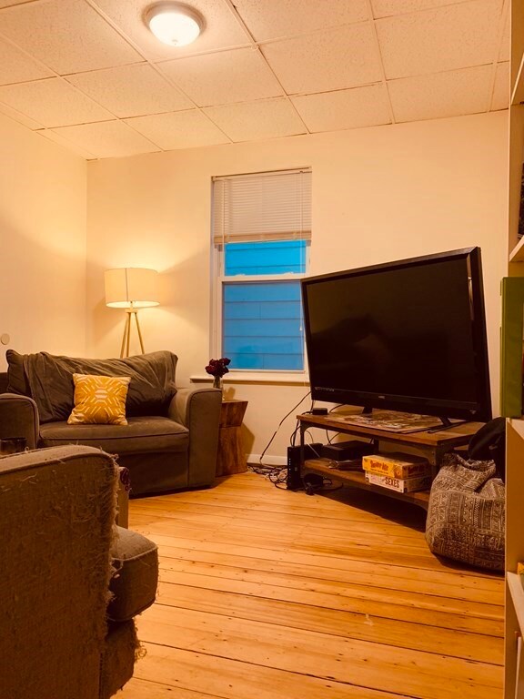 20 Howell St unit 1, Dorchester, MA 02125 - photo 3