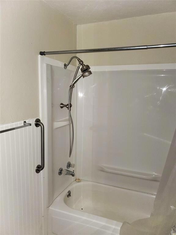 1316 N Market Ave, Shawnee, OK 74801 - photo 7