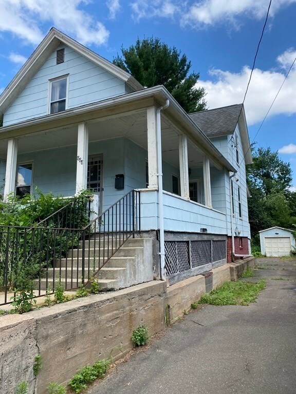 888 Main St, Holyoke, MA 01040 - photo 2