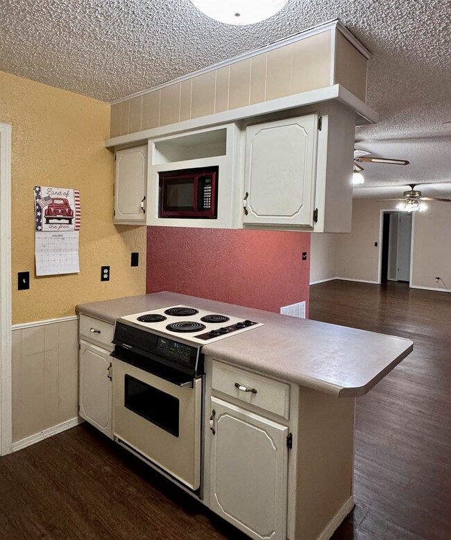 1366 Smith Rd, Duncan, OK 73533 - photo 6