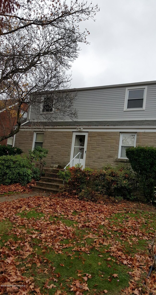 17 Orchard St, Carteret, NJ 07008 - photo 2