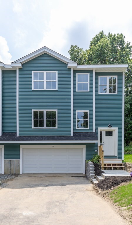 15 Keach Ave, Worcester, MA 01607 - photo 3