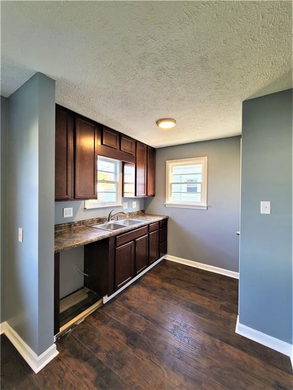 321 N 15th Ave, Beech Grove, IN 46107 - photo 5