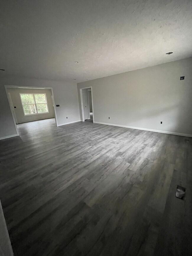 161 Dakota Place, Manchester, TN 37355 - photo 2