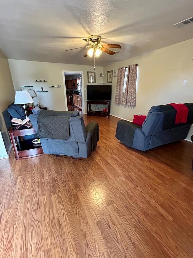 1207 N Young St, Fort Stockton, TX 79735 - photo 2