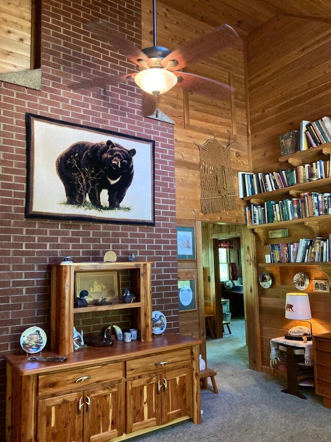 10522 S Touhi Trail, Baldwin, MI 49304 - photo 5