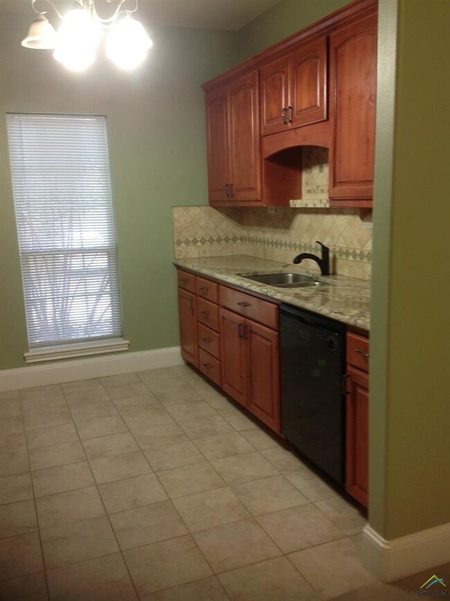 5122 Avenham Ct, Tyler, TX 75703 - photo 7