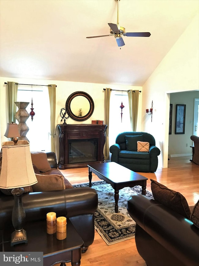 1665 Lamplighter Dr, Macungie, PA 18062 - photo 6