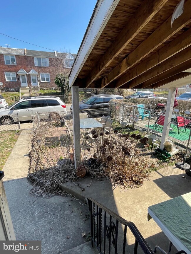 1360 Edgehill Rd, Darby, PA 19023 - photo 6