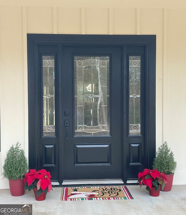 329 Greenleaf Dr, Lavonia, GA 30553 - photo 3