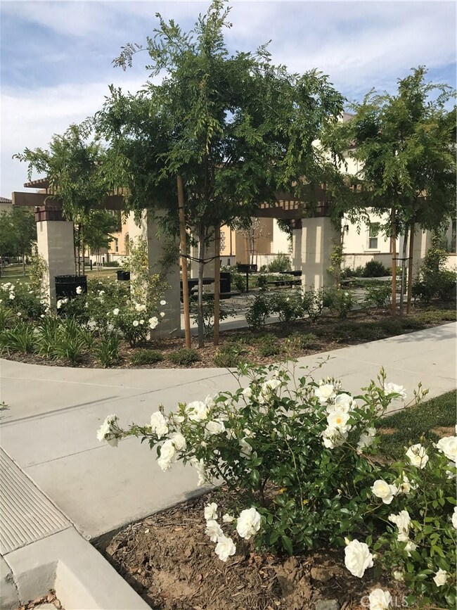 402 Sevilla Dr, Brea, CA 92823 - photo 7