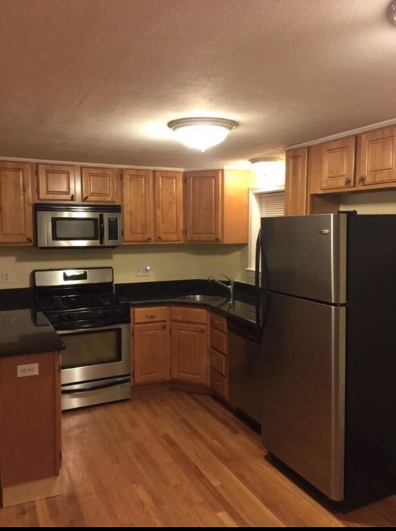 8 Avon St unit 12, Somerville, MA 02143 - photo 2