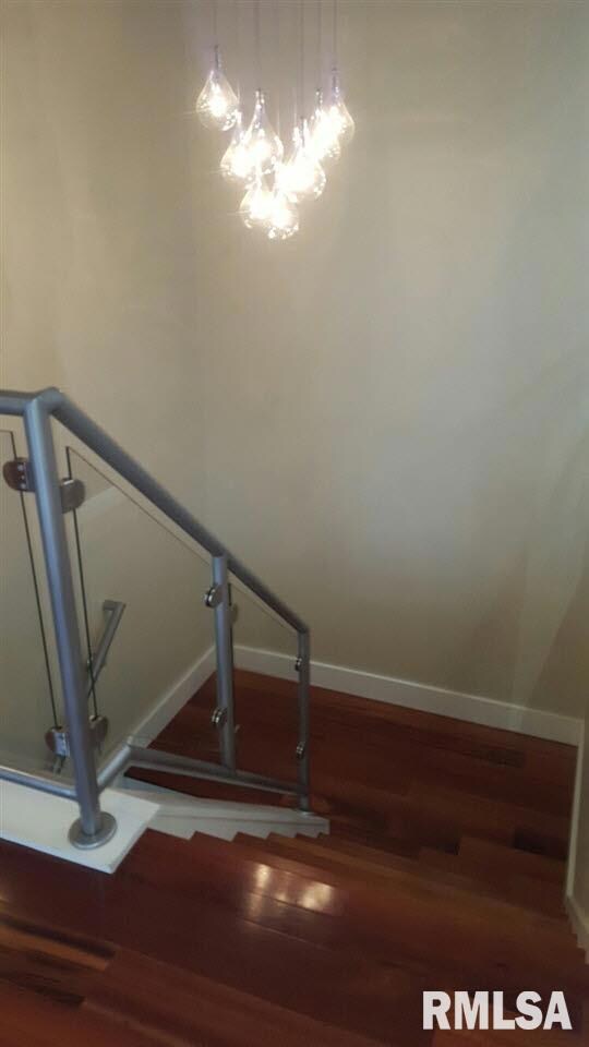 2504 Olympia Dr, Bettendorf, IA 52722 - photo 6