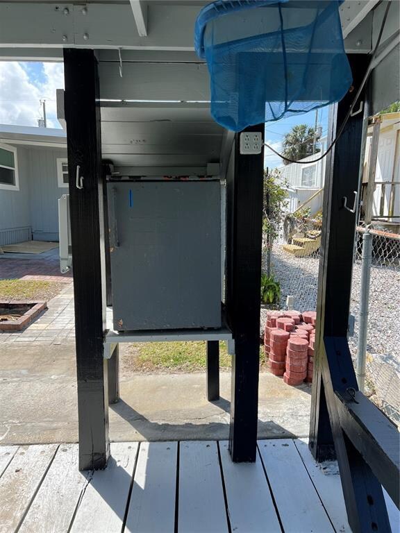 Covered hard dock