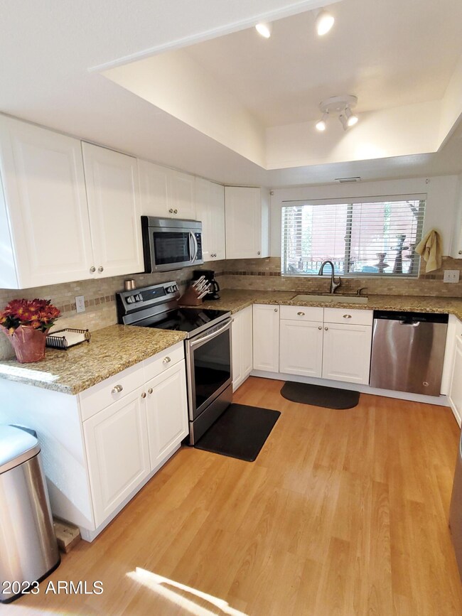 2128 S Ash Cir, Mesa, AZ 85202 - photo 7