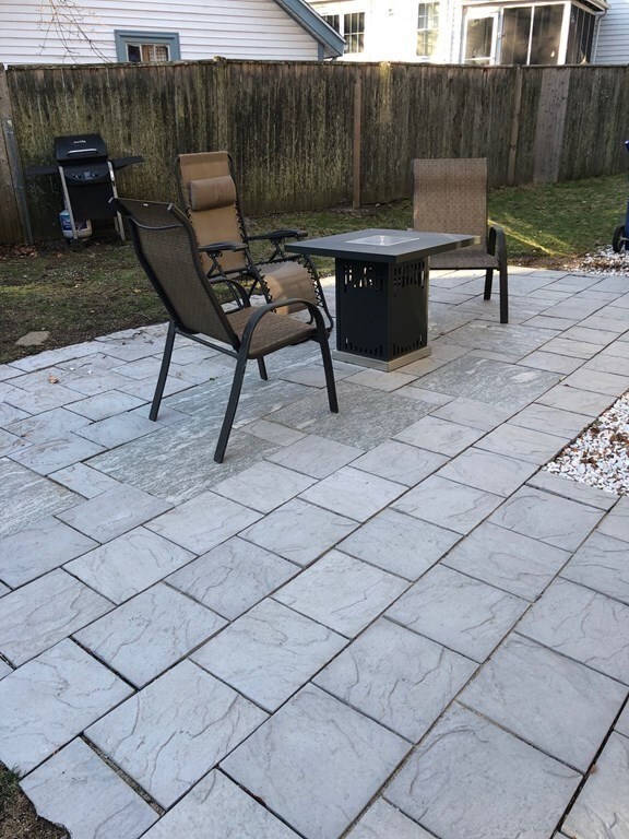 106 Athelstane Rd, Newton Center, MA 02459 - photo 2