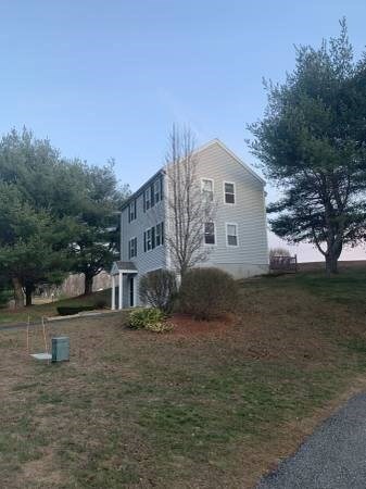 22 W Hill Dr, Westminster, MA 01473 - photo 2