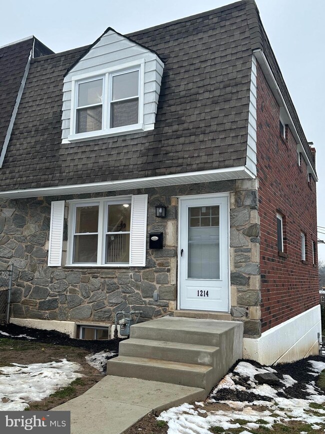 1214 Hawshaw Rd, Brookhaven, PA 19015 - photo 2