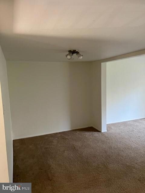 7078 Winter Rose Path, Columbia, MD 21045 - photo 4