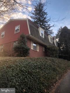 611 Amberley Rd, Wilmington, DE 19803 - photo 2