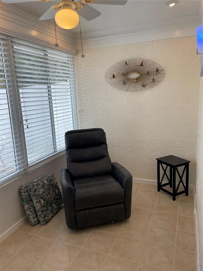 343 Hibiscus Dr unit 118, Palm Harbor, FL 34684 - photo 5