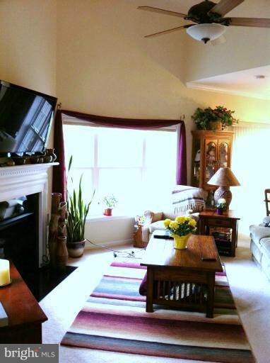 11228 Wortham Crest Cir unit 82, Manassas, VA 20109 - photo 4