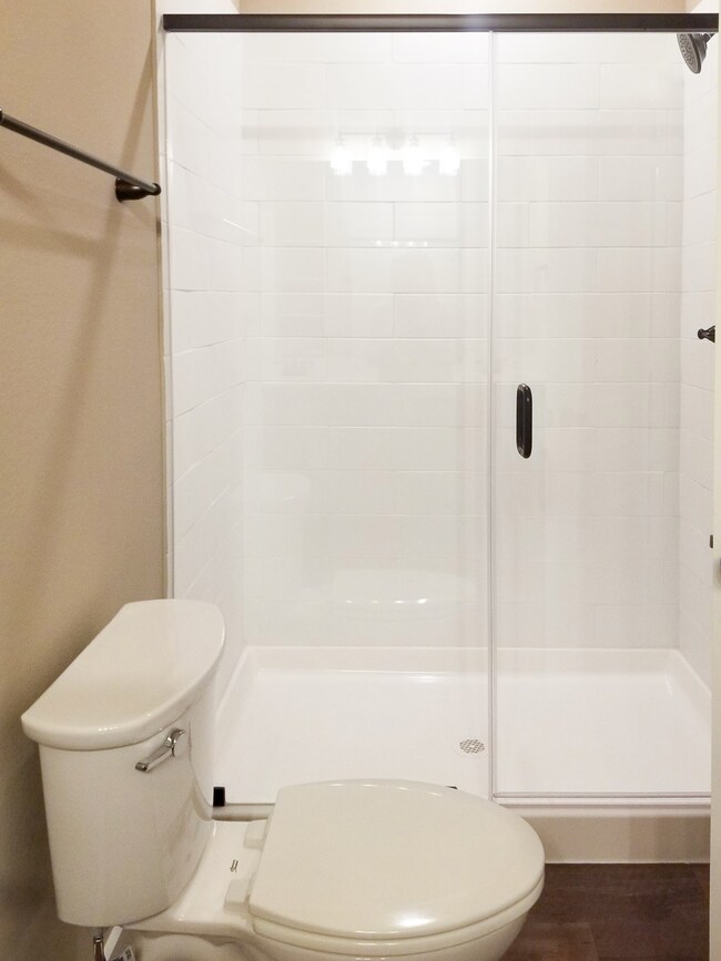 9867 Grosbeak Ln, the Woodlands, TX 77354 - photo 7