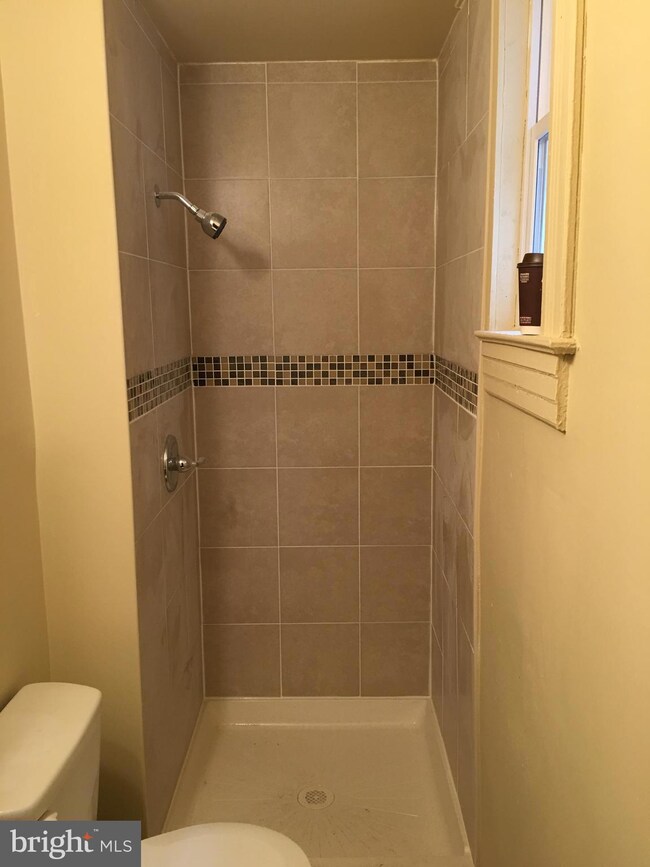 4711 Frederick Ave, Baltimore, MD 21229 - photo 3