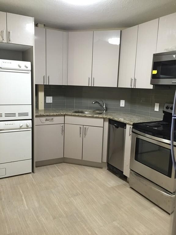 51 Pettee St unit 26, Newton Upper Falls, MA 02464 - photo 5