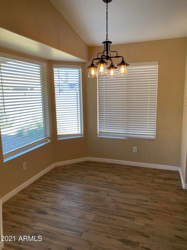 2296 E Willow Wick Rd, Gilbert, AZ 85296 - photo 5