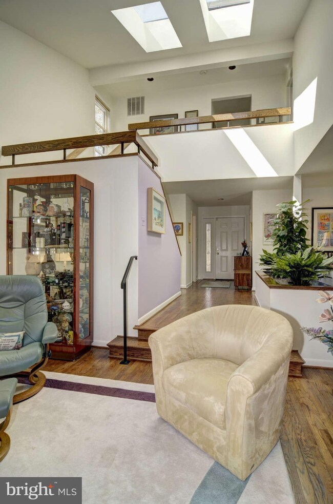 5339 Strathmore Ave, Kensington, MD 20895 - photo 3