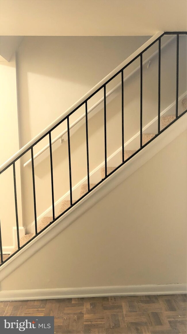 1633 Valencia Way, Reston, VA 20190 - photo 7